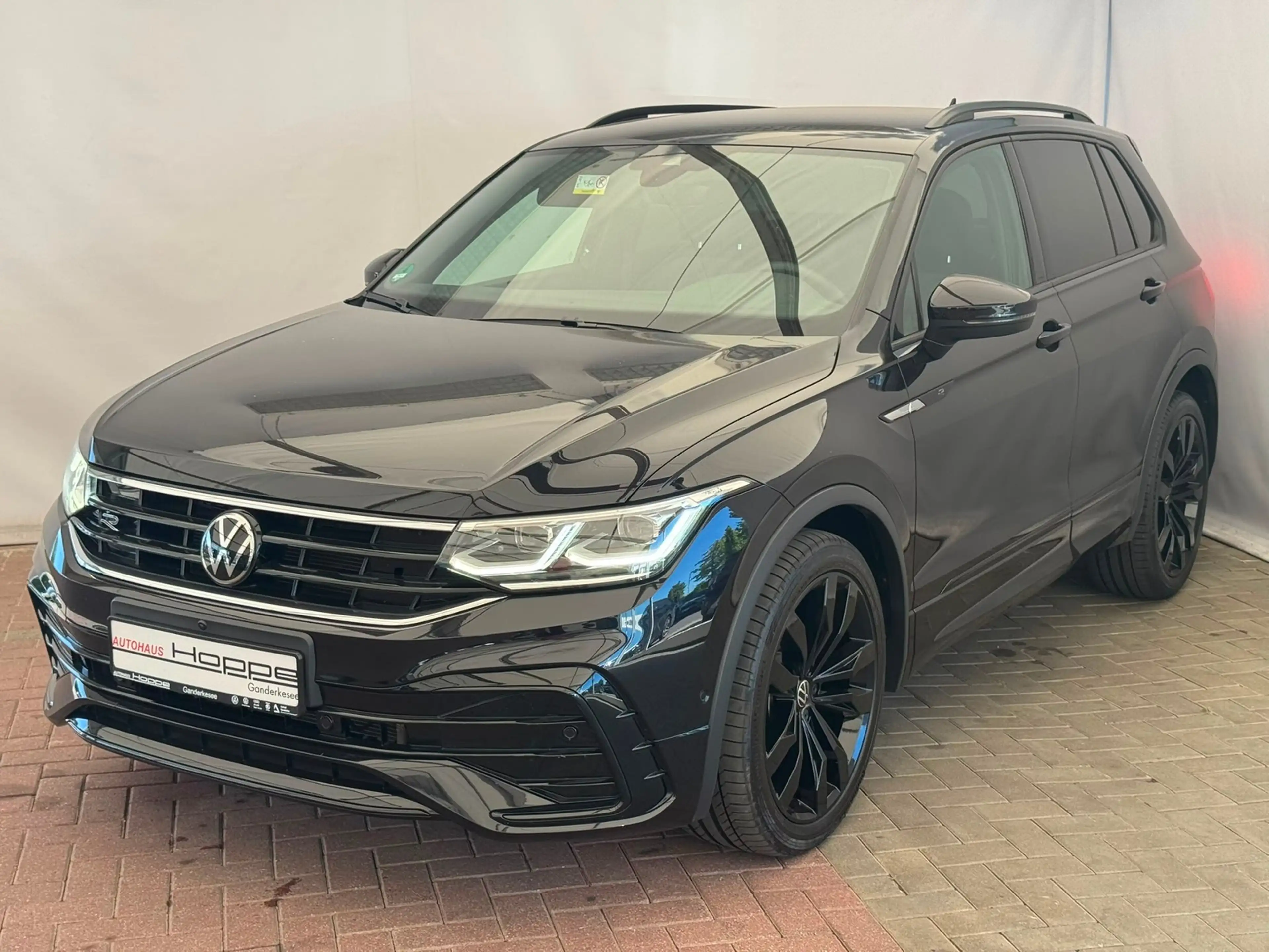 Volkswagen Tiguan R-Line 2.0TDI DSG+360°KAMERA+MATRIX+ACC+20 — photo 21
