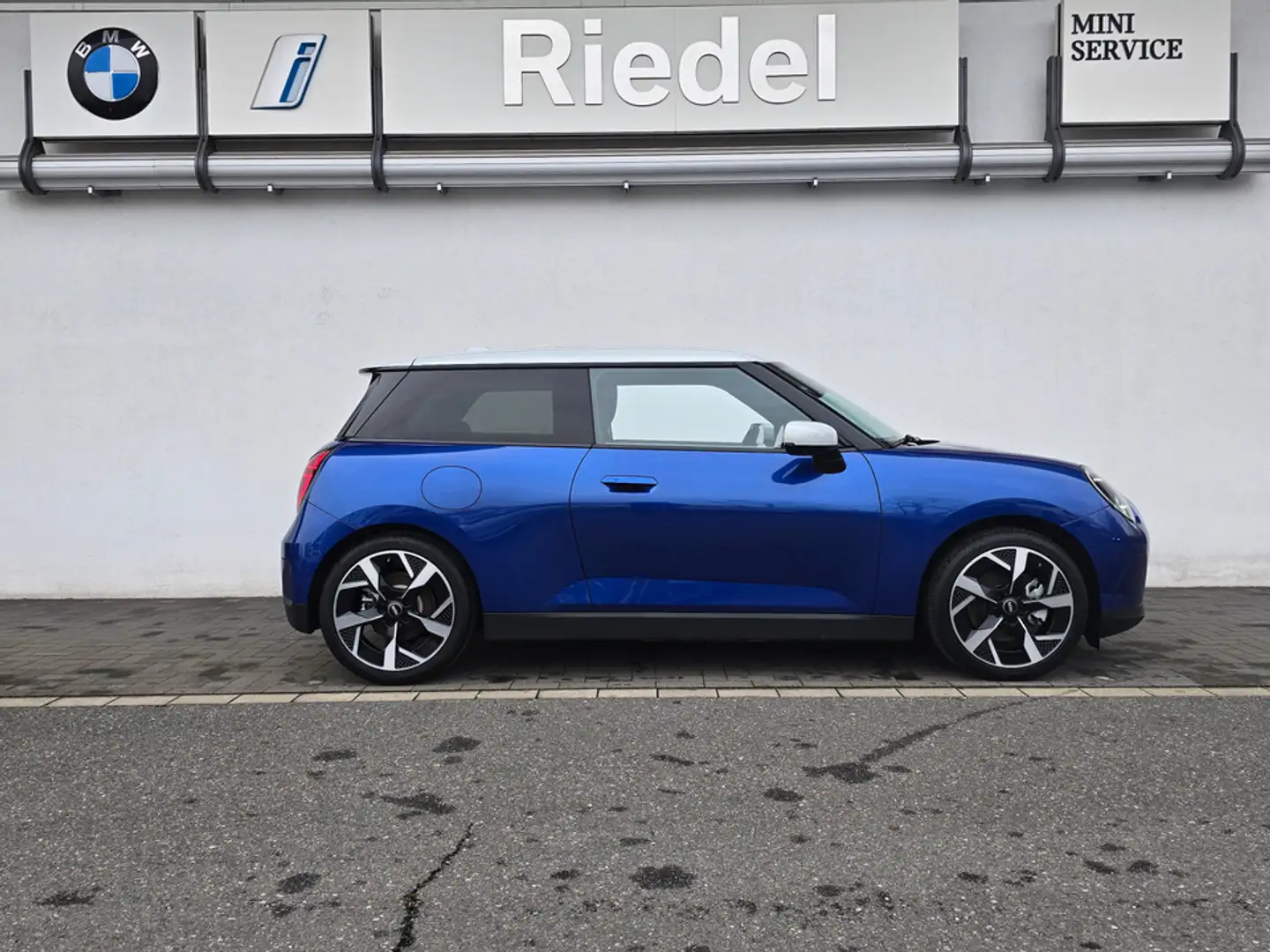 MINI Cooper COOPER Cooper SE Favoured Pano eSitze DA+ LED Albastru - 2