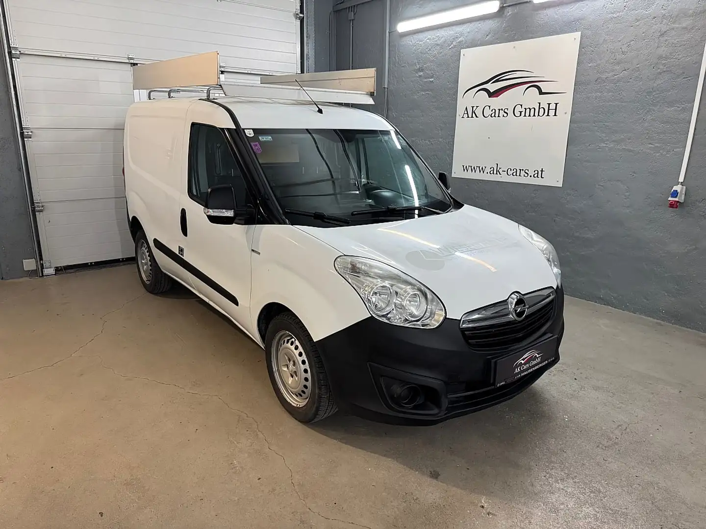 Opel Combo Combo L1H1 1,4*MwSt.Ausweisbar*1-Besitz* Weiß - 1