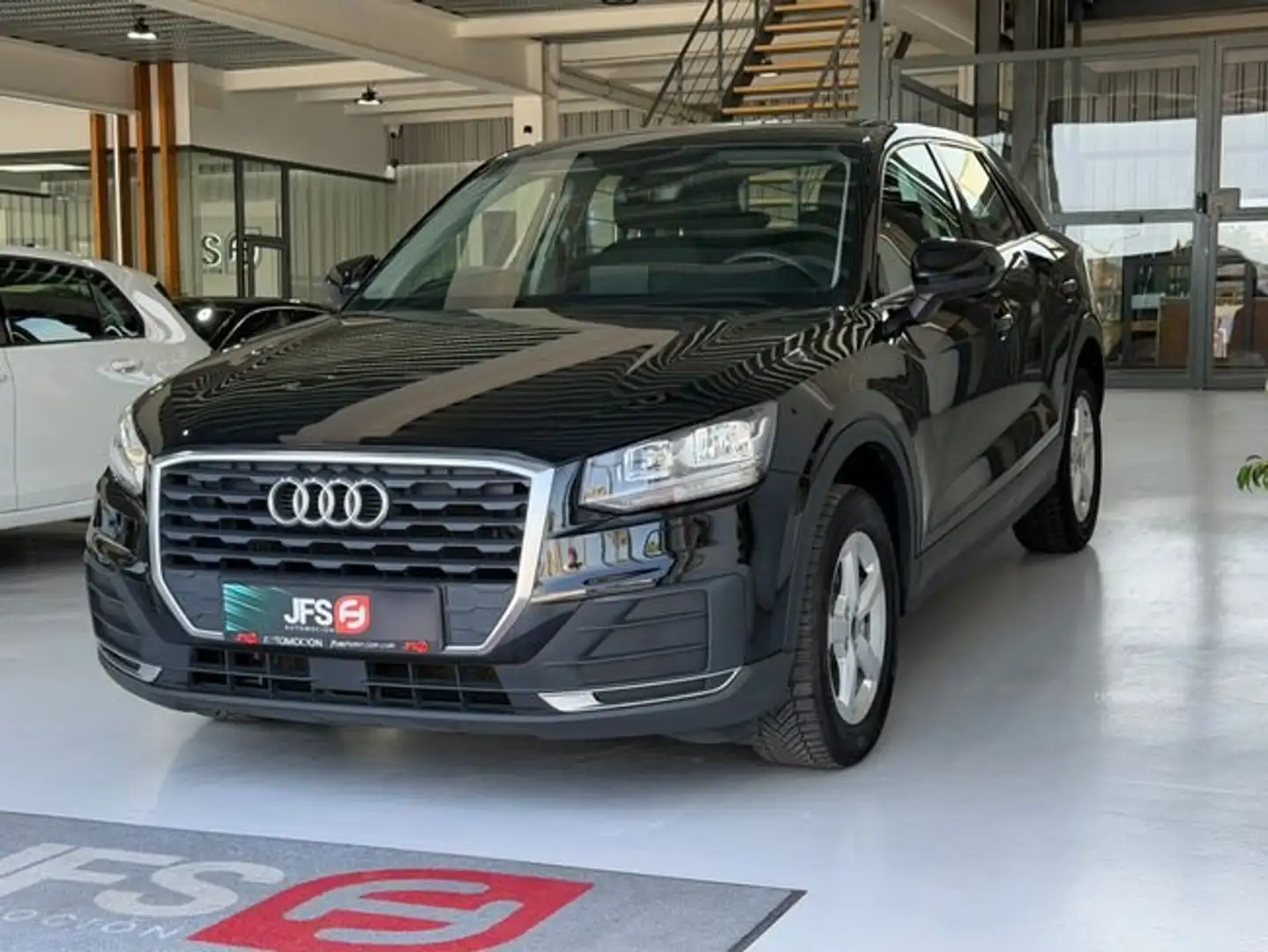 Audi Q2 1.0 TSI 110 CV Negro - 2