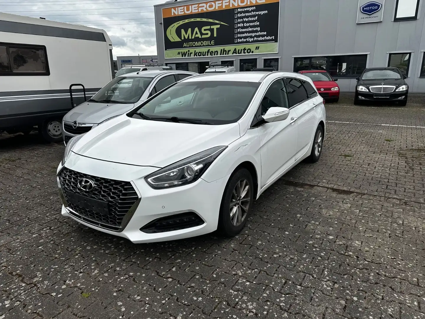 Hyundai i40 cw blue Space Bianco - 1