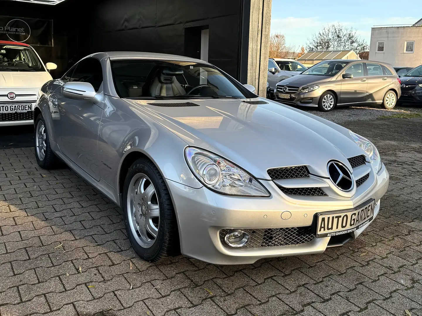 Mercedes-Benz SLK 200 SLK 200 Kompressor, TÜV 07/27, Inspektion Neu Grau - 2