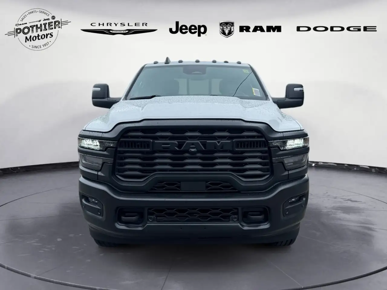 RAM 3500 снимка RAM 3500
