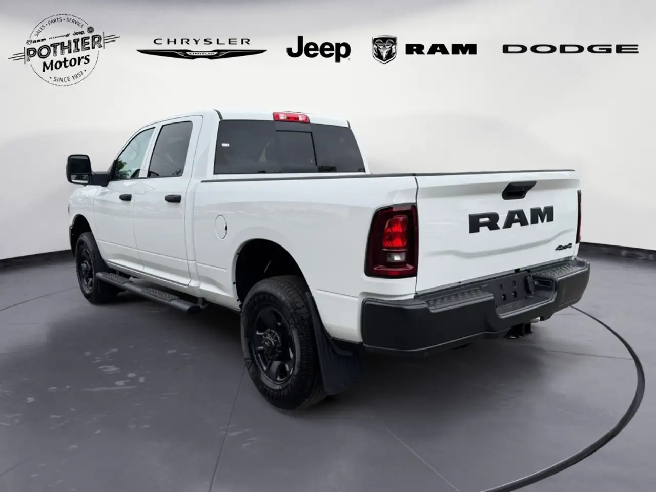 RAM 3500 снимка RAM 3500