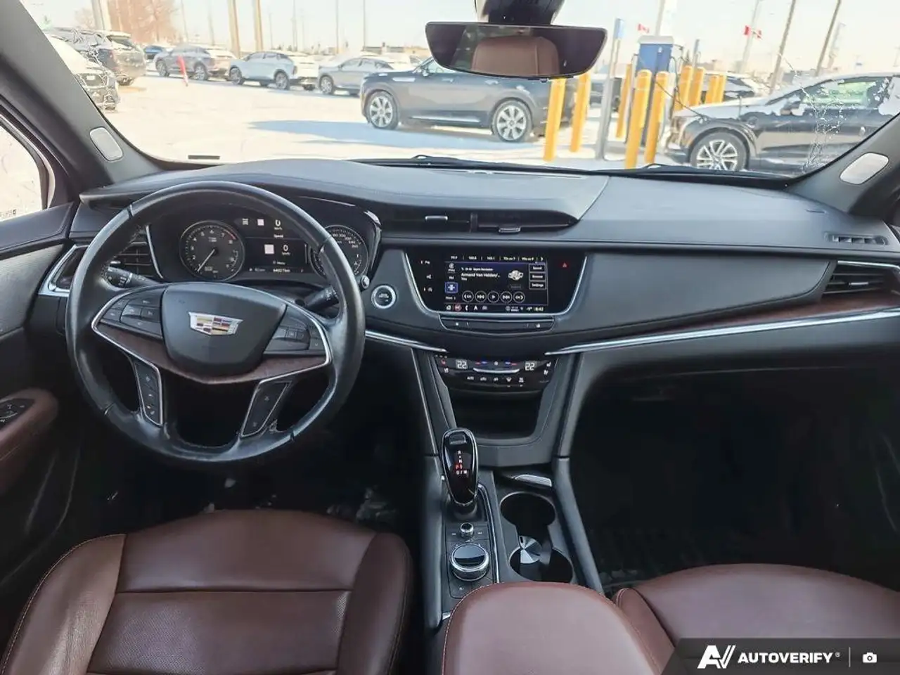 Cadillac XT5 снимка Cadillac XT5