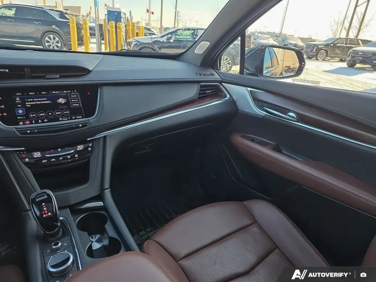 Cadillac XT5 снимка Cadillac XT5