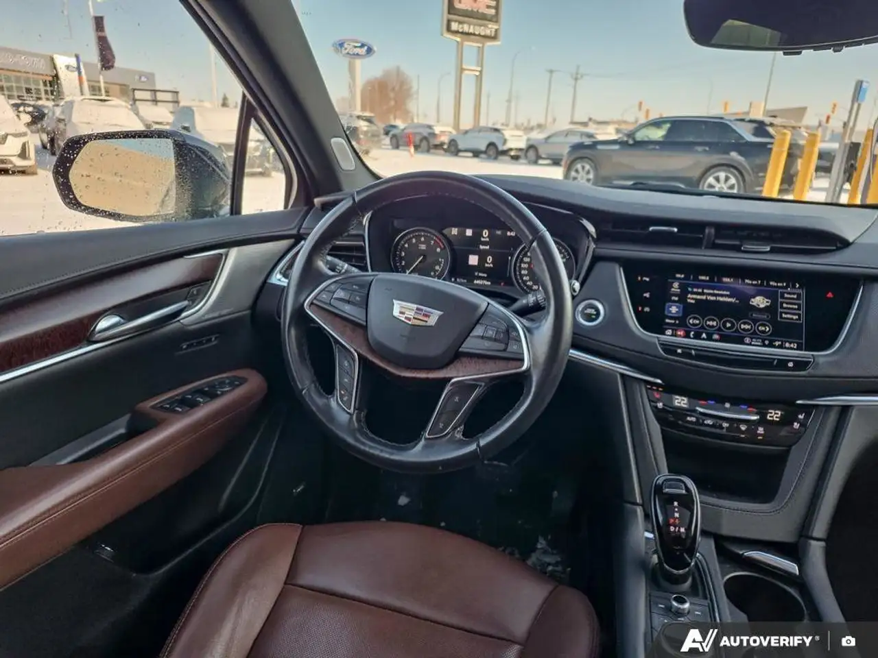 Cadillac XT5 снимка Cadillac XT5