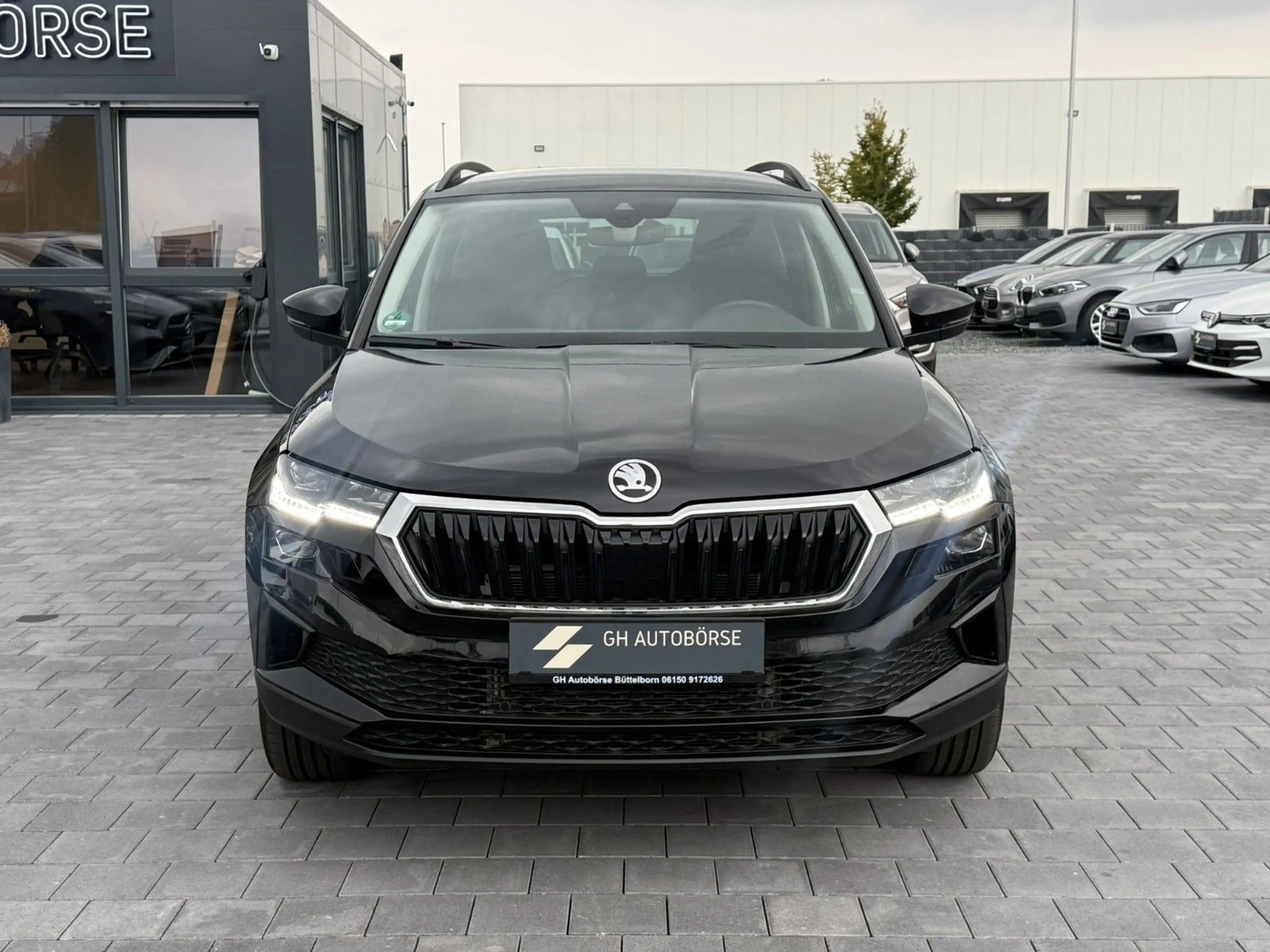 Skoda Karoq Tour*VIRTUAL*LED*ACC*R-KAM*AHK*SPUR-ASSIST — photo 5