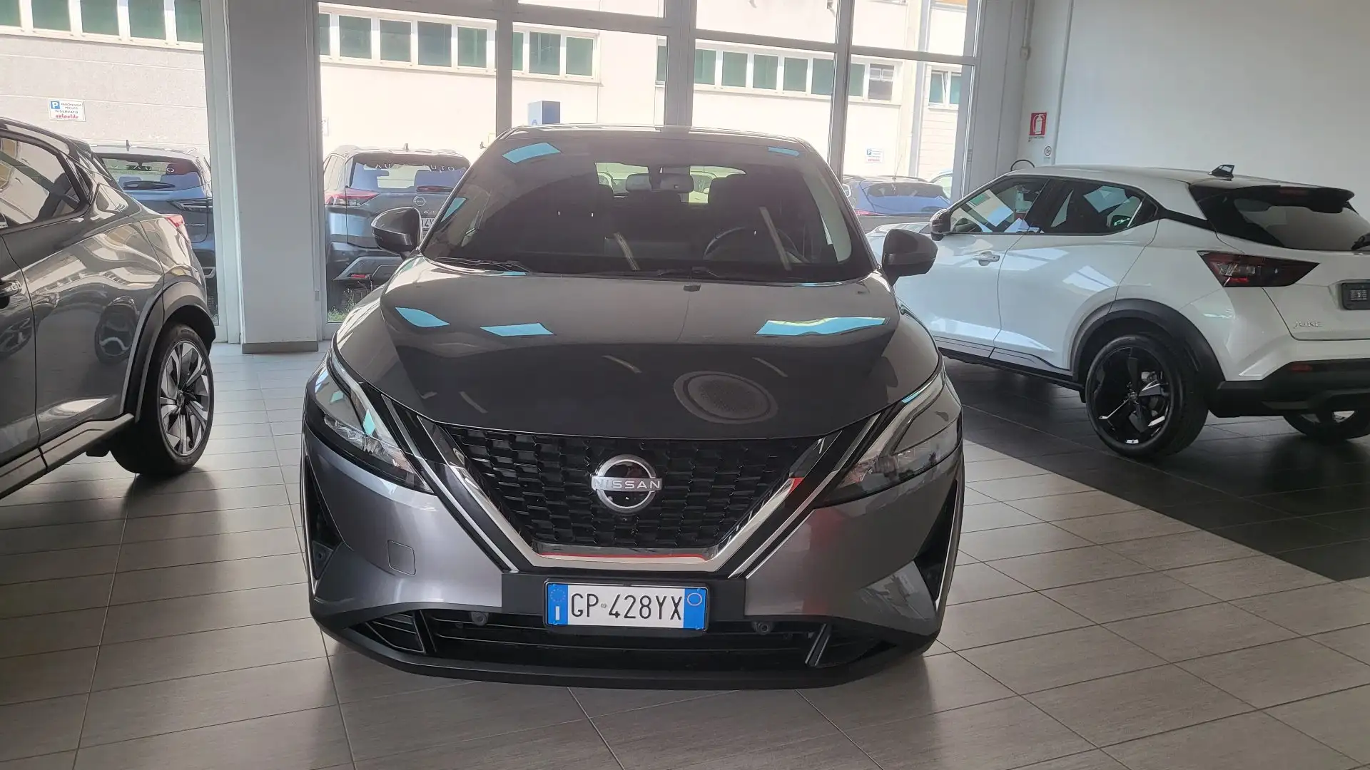 Nissan Qashqai 1.3 mhev N-Connecta 2wd 140cv Bianco - 2