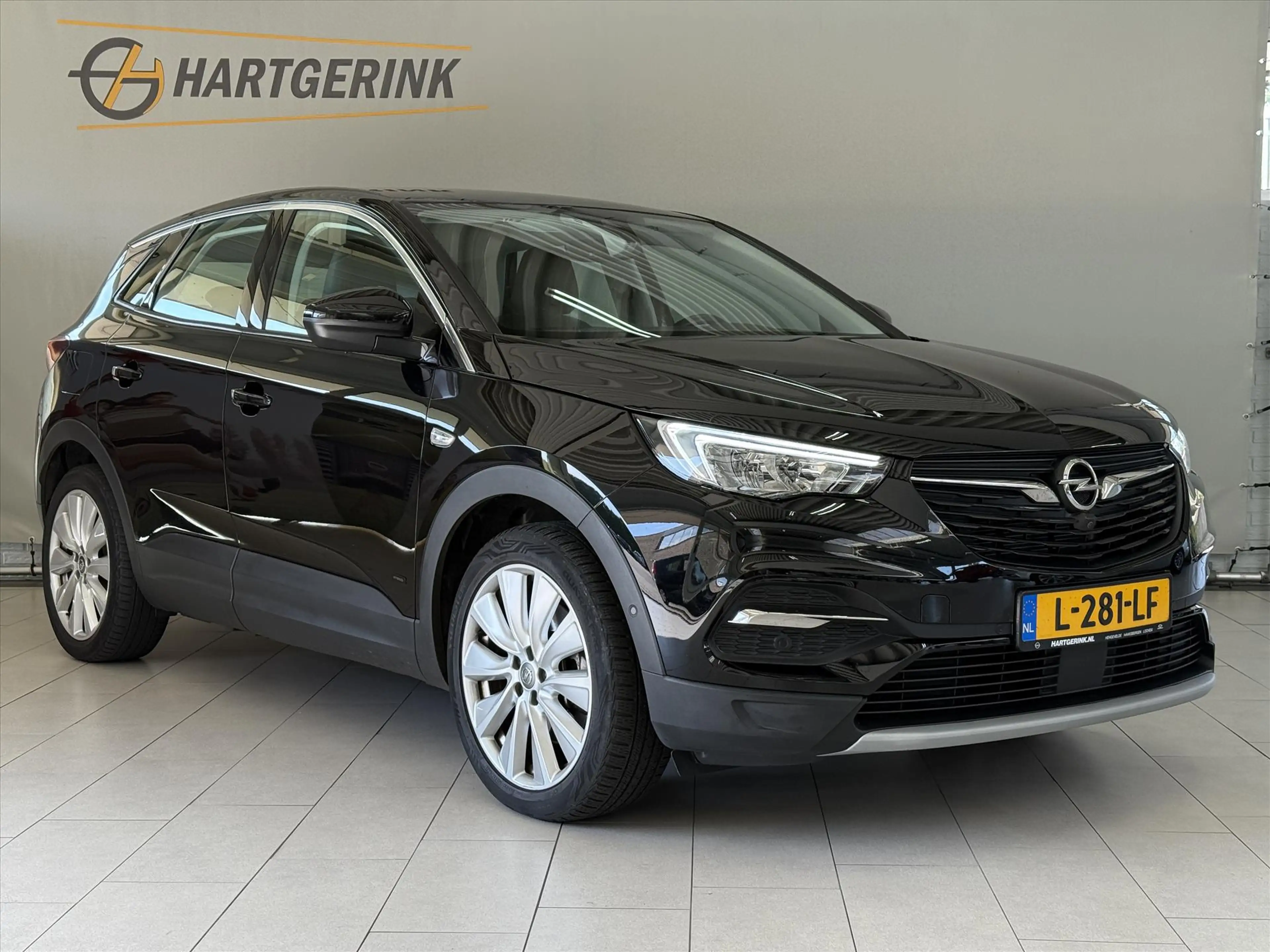 Opel Grandland X 1.6 Turbo Hybrid Innovation 225pk Automaat* Navi / — photo 3
