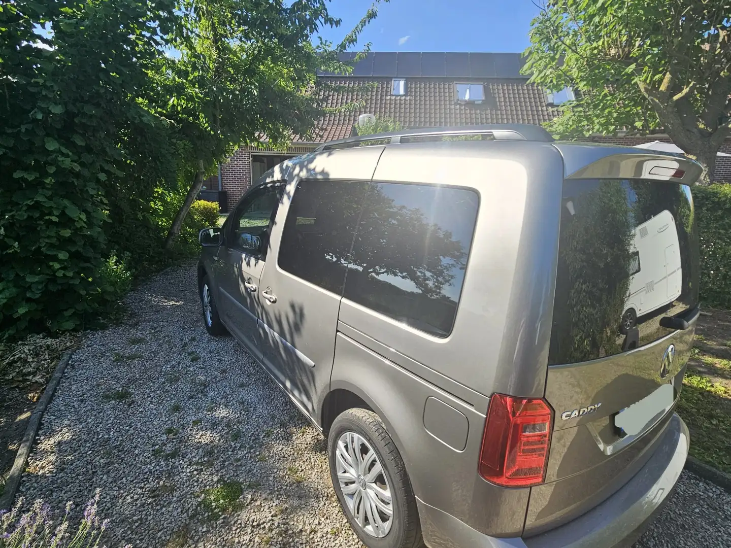 Volkswagen Caddy 1.4 TSI (5-Si.) Trendline - 1