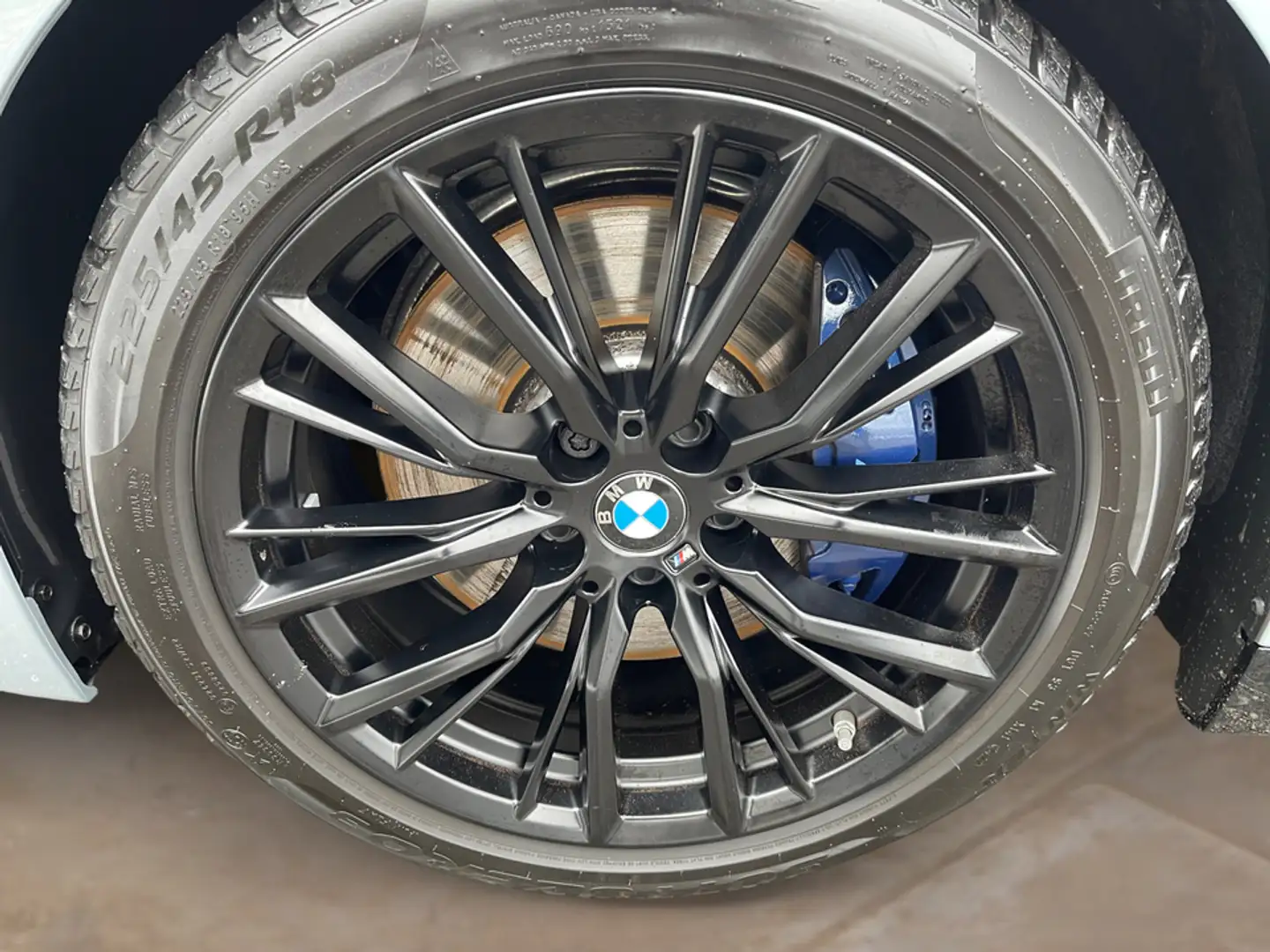 BMW 230 i Coupe M Sportpaket + 2Jahre-BPS.-GARANTIE Grau - 2