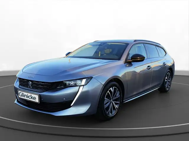 Peugeot 508 SW PureTech 130 Navi PDC v/h Kamera DAB