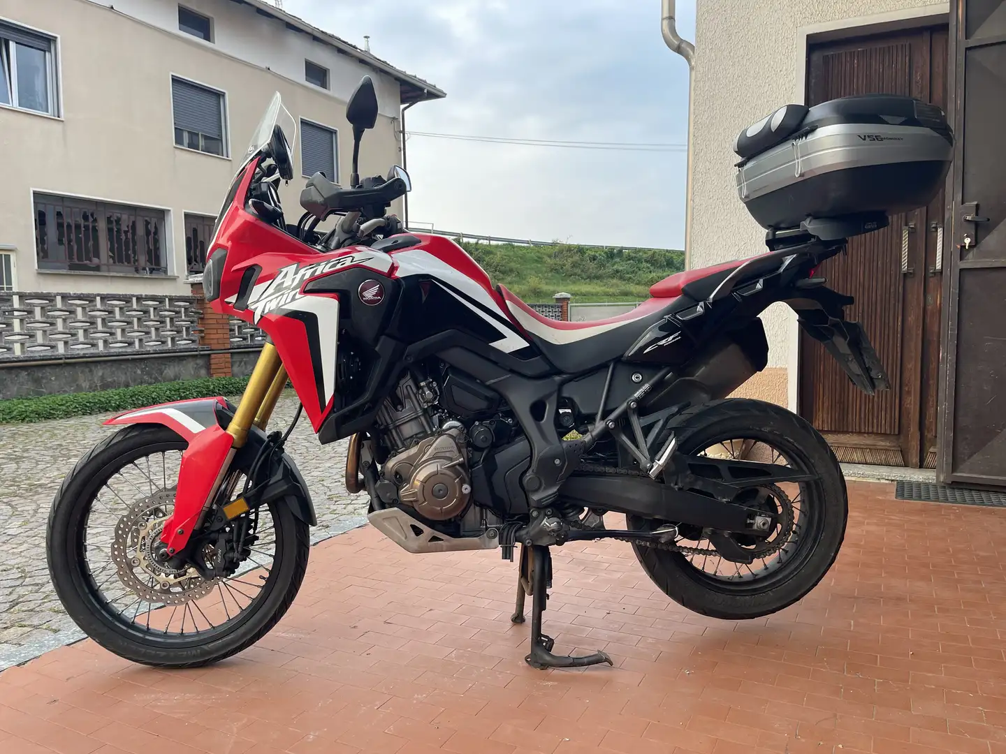 Honda CRF 1000 ABS DCT TRICOLOR - 1