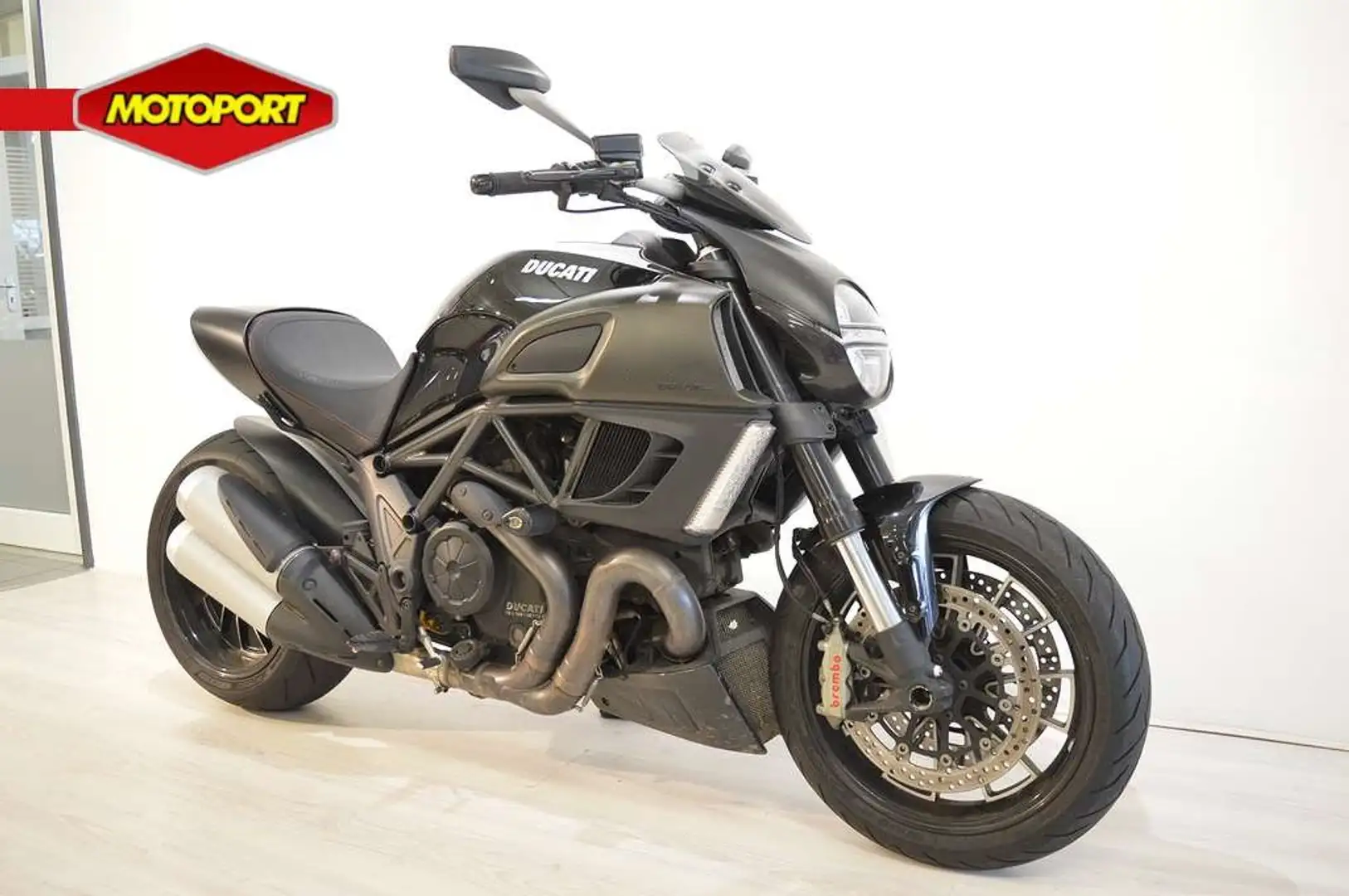 Ducati Diavel ABS Negro - 2