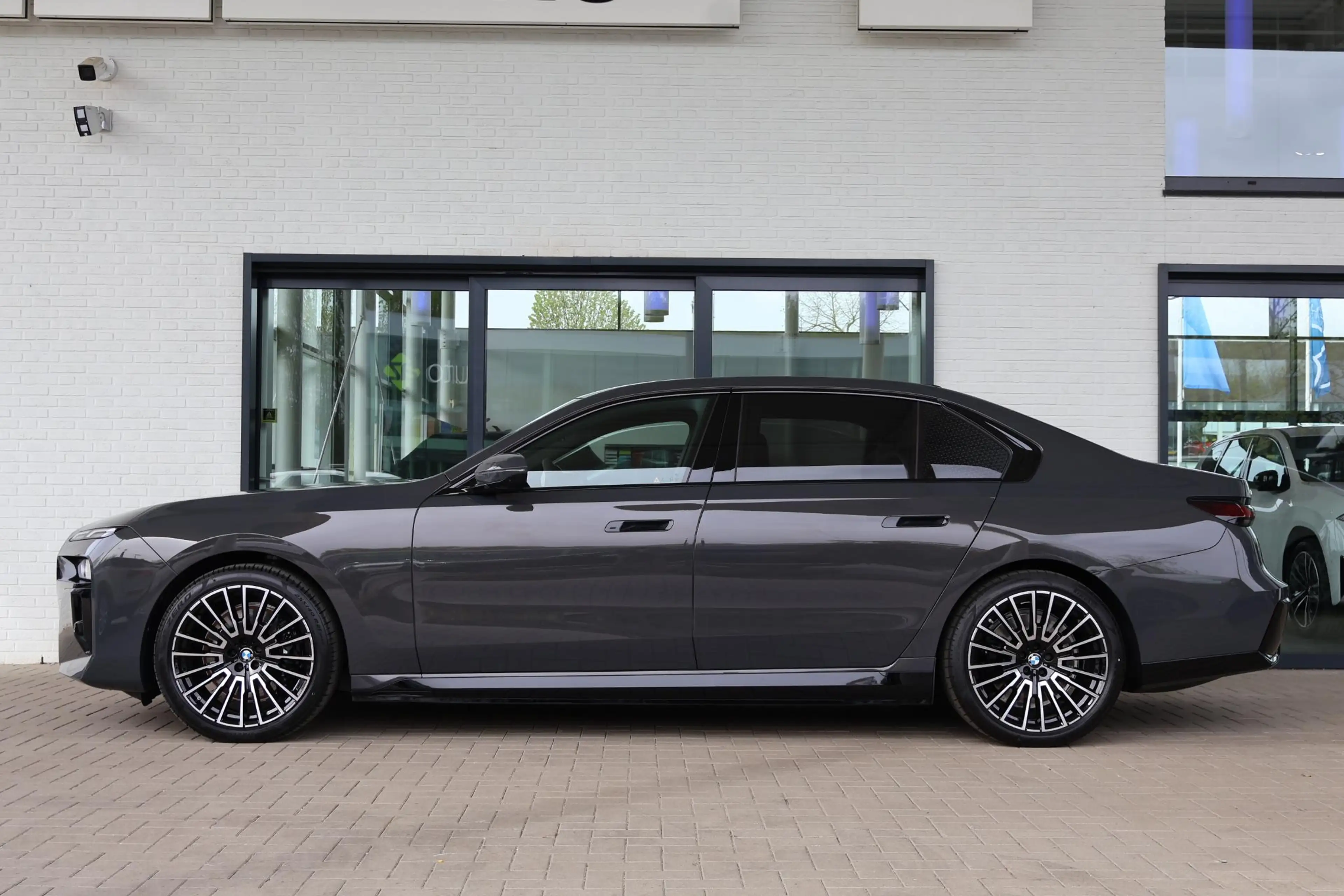 BMW i7 eDrive50 High Executive | Connoisseur Pack | M Spo — photo 5