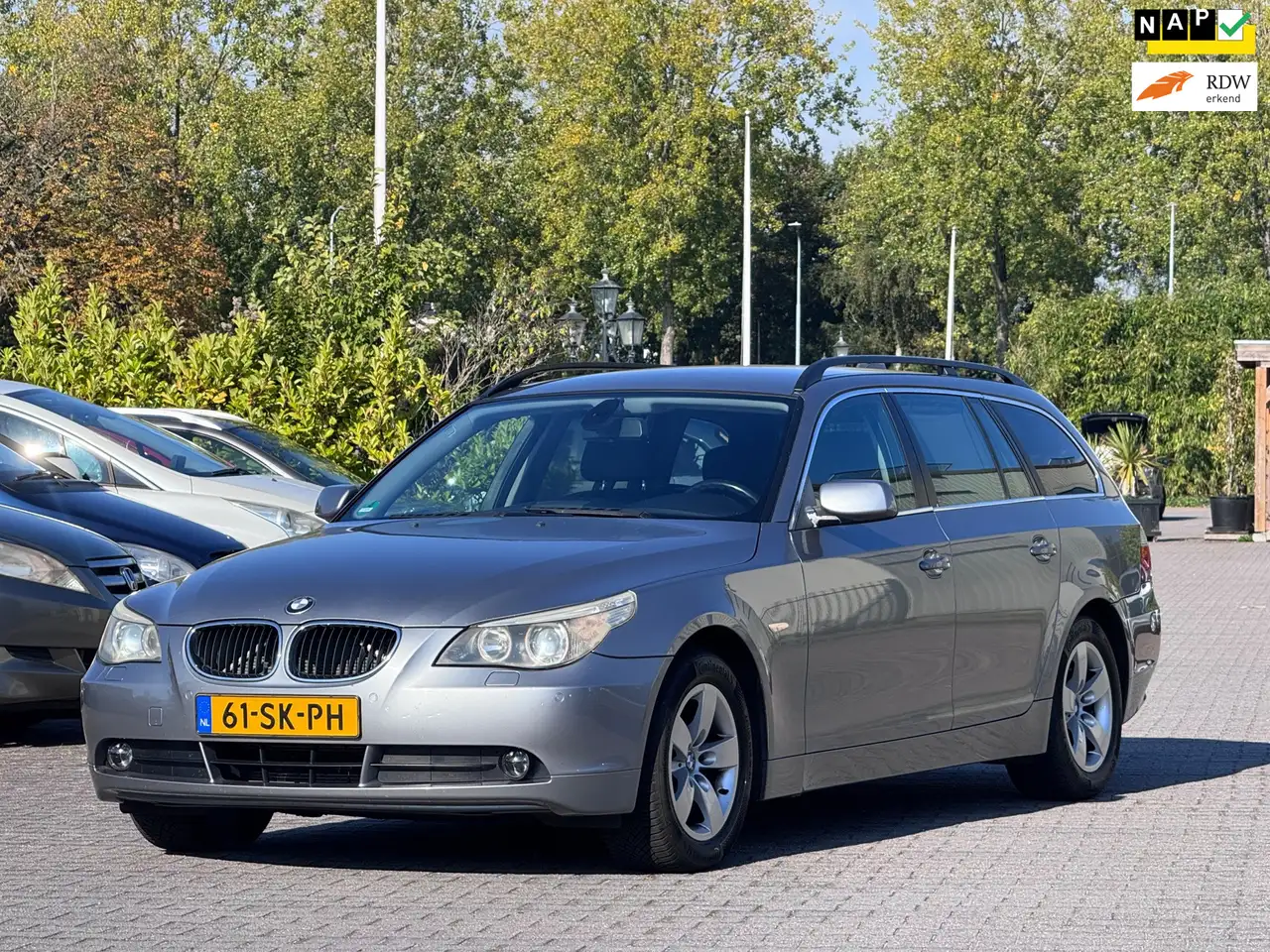 BMW 523