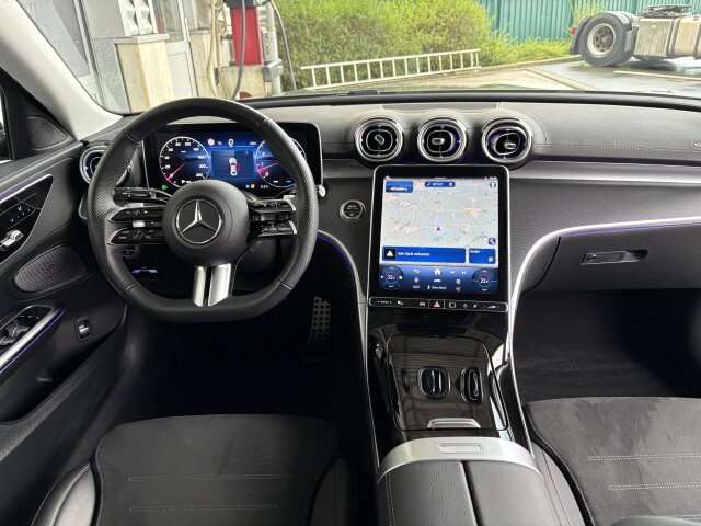 Mercedes-Benz C 180