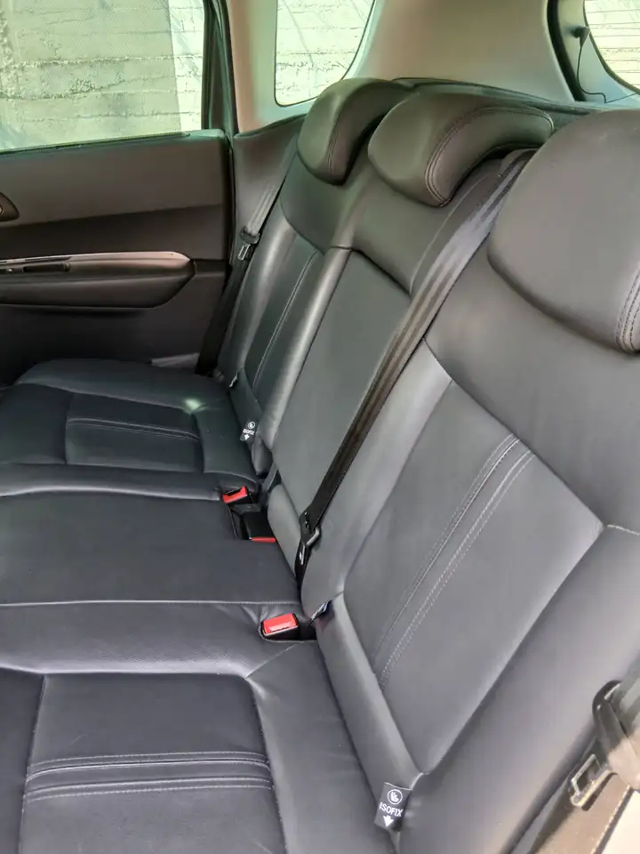 Peugeot 3008 2.0 HDi 16V 150ch FAP FÃ©line