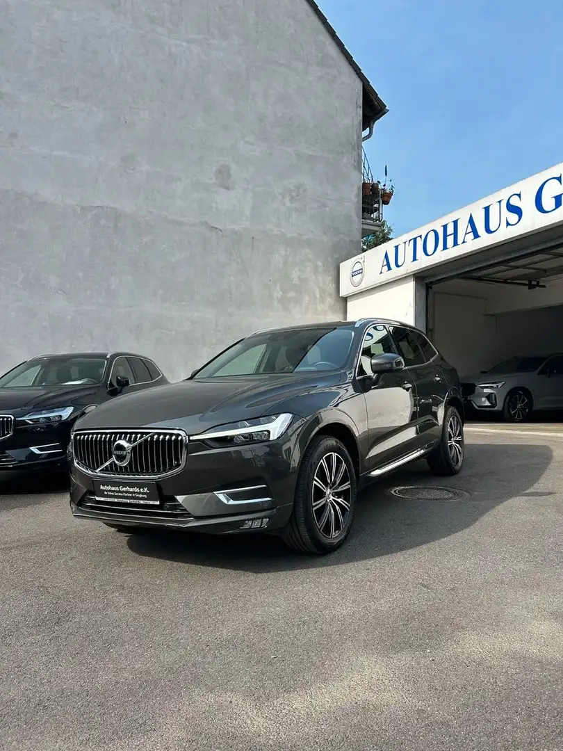 Volvo XC60 B5 Inscrip. AWD Standheiz.,Voll-LED,AHK,ACC Gris - 1