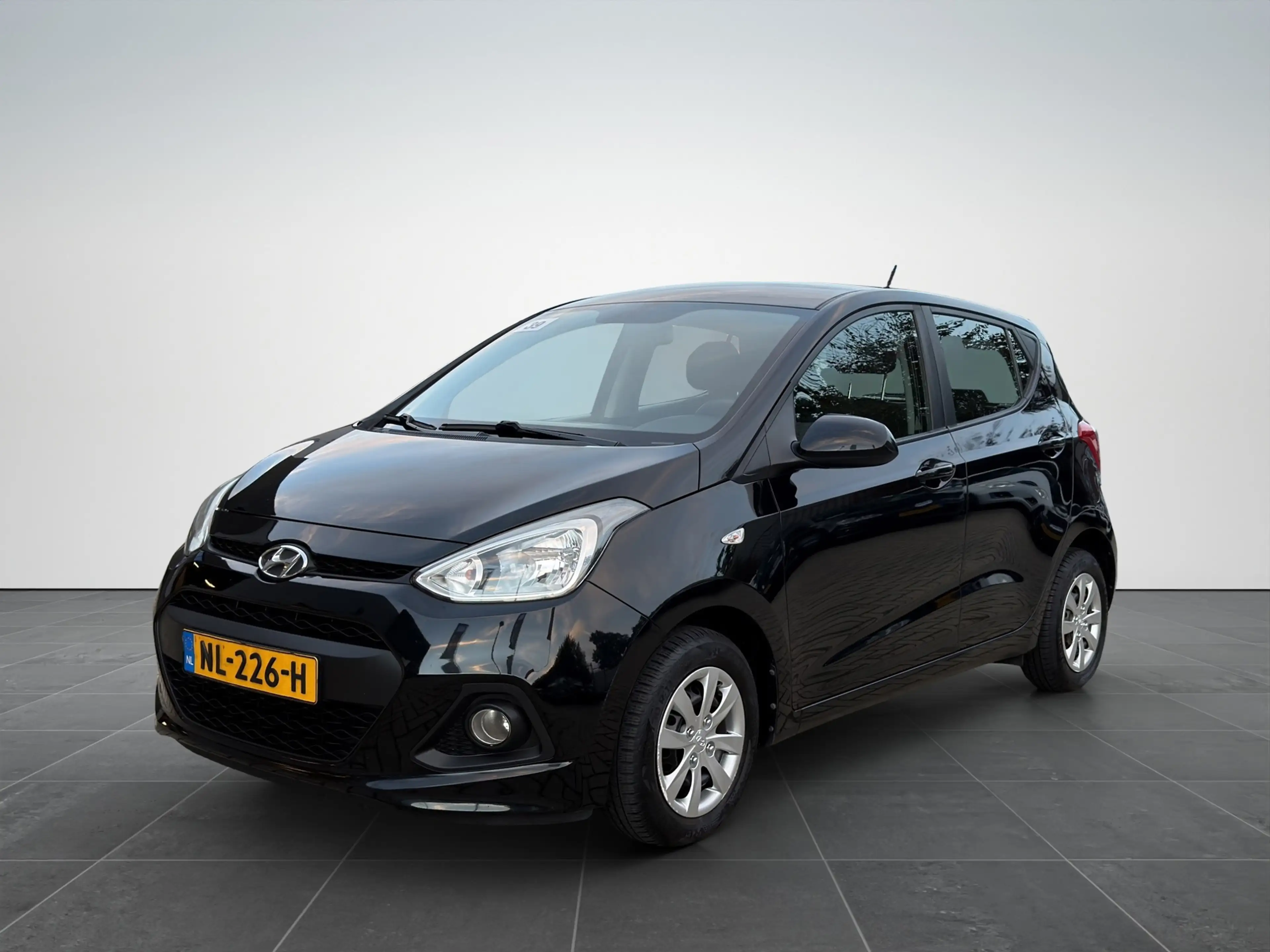 Hyundai i10 1.0i i-Motion Comfort Clima|Cruise|Bluetooth|NAP — photo 6