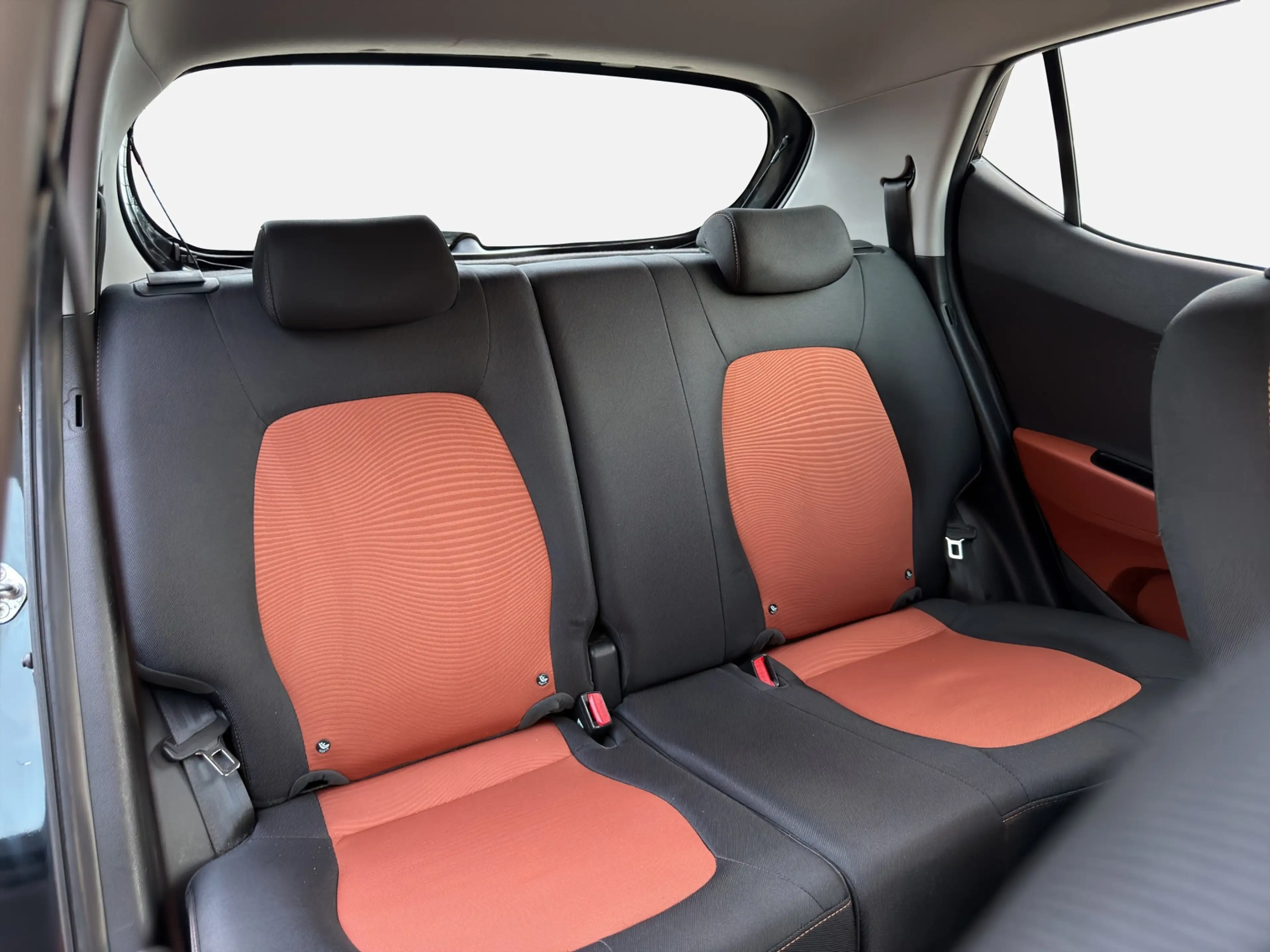 Hyundai i10 1.0i i-Motion Comfort Clima|Cruise|Bluetooth|NAP — photo 20