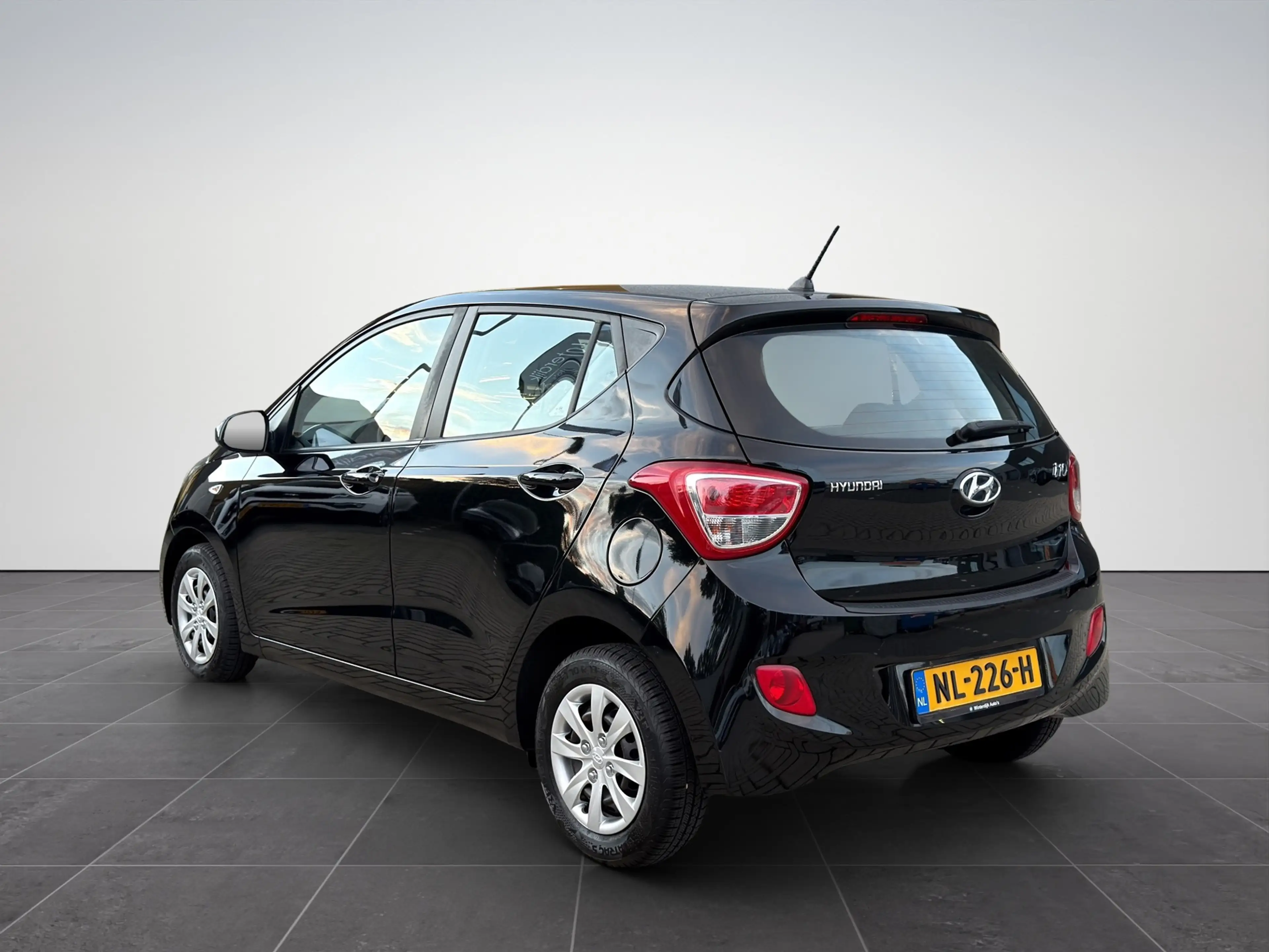 Hyundai i10 1.0i i-Motion Comfort Clima|Cruise|Bluetooth|NAP — photo 7
