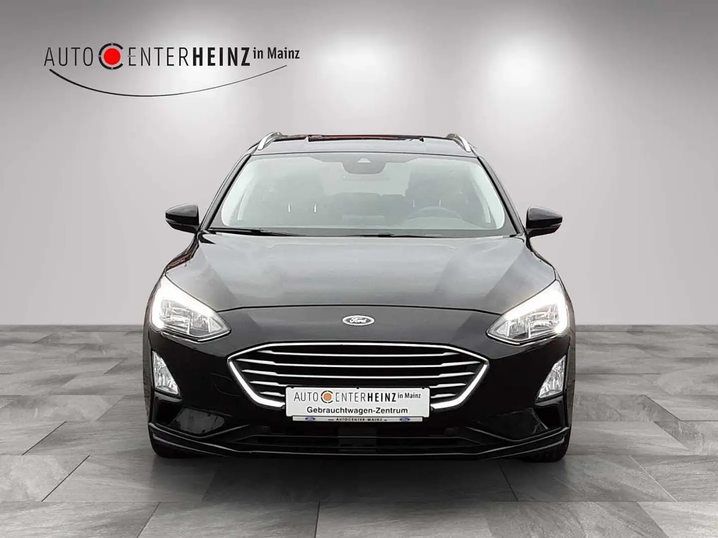 Ford Focus Cool & Connect Schwarz - 2