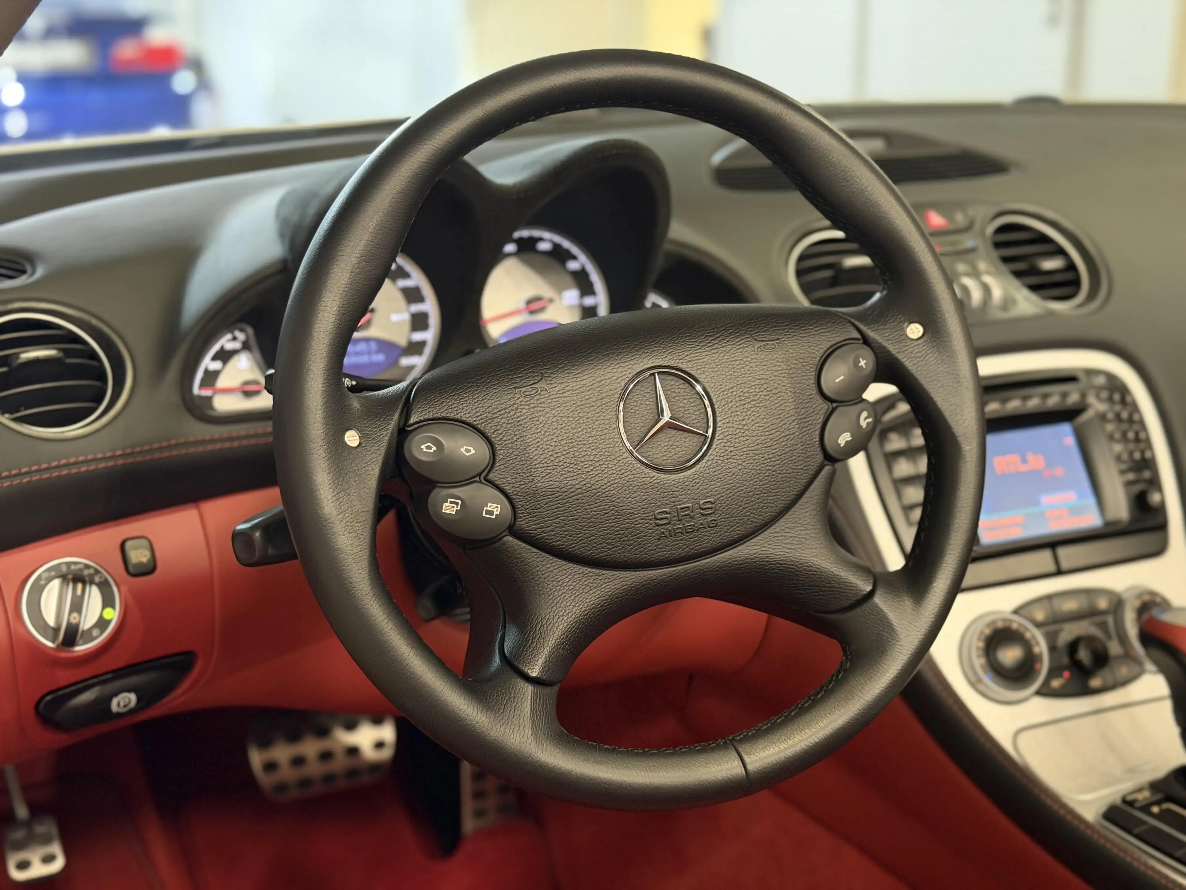Mercedes-Benz SL 55 AMG V8 Kompressor — photo 12