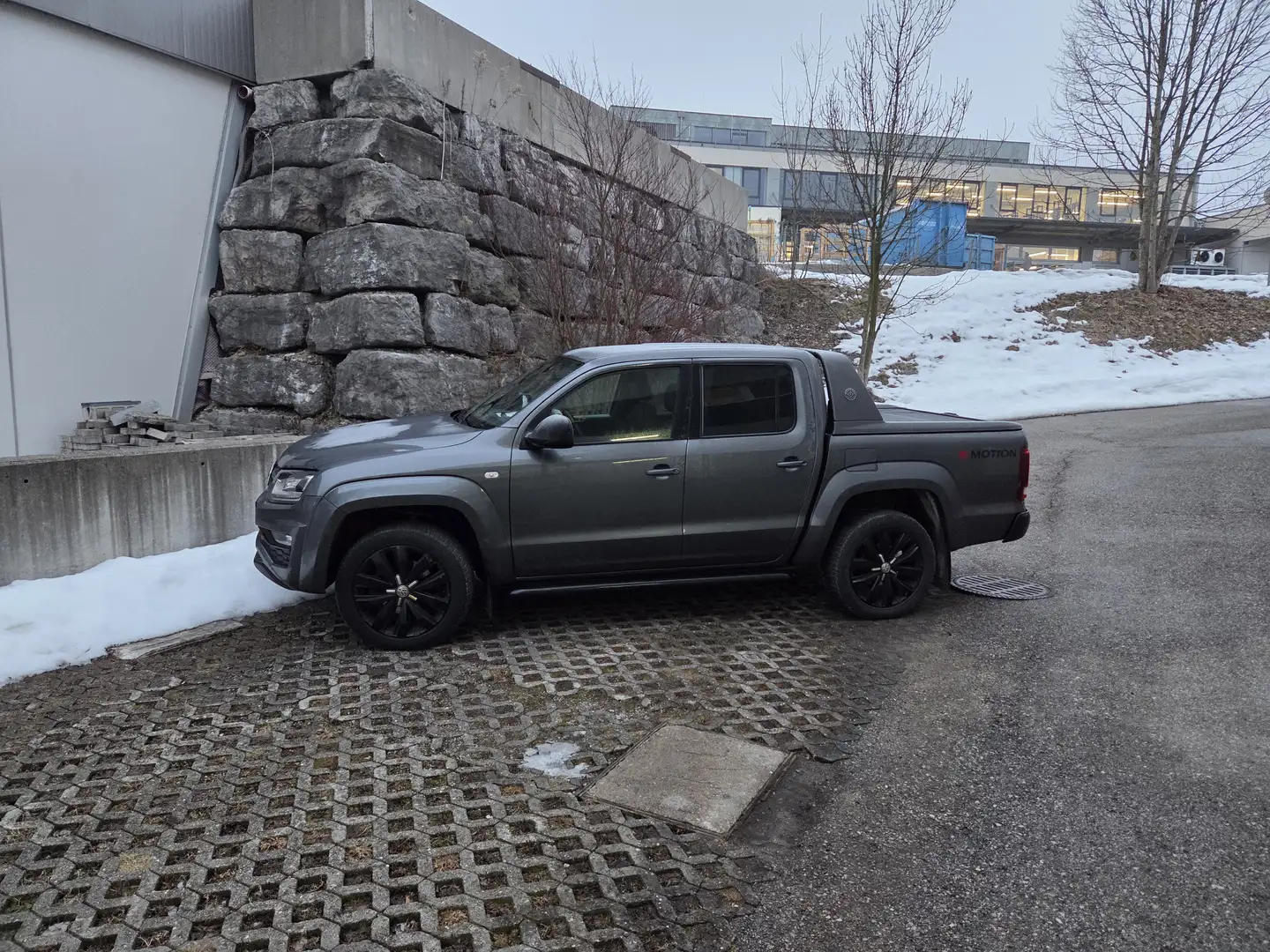 Volkswagen Amarok Amarok DoubleCab Aventura 3,0 TDI 4Motion Aut. Aventura Grau - 1