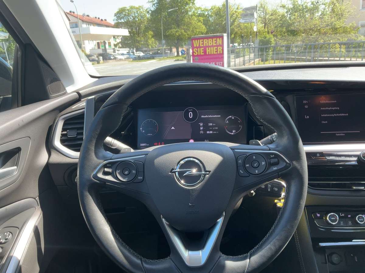 Opel Grandland