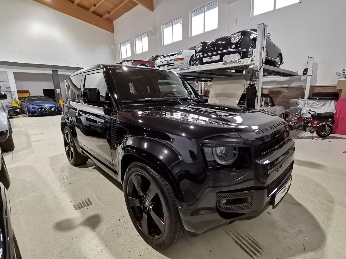 Land Rover Defender 90 V8 007 James Bond EDITION !!Rarität Schwarz - 1