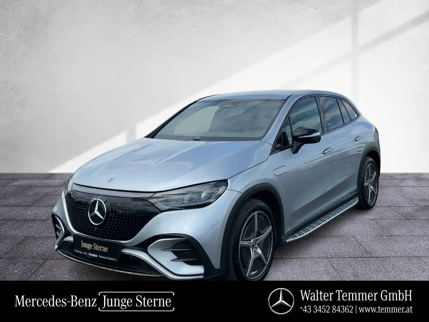 Mercedes-Benz EQE SUV EQE 350 4M SUV AMG Line NP: 95.598 AHV 360° Silber - 1