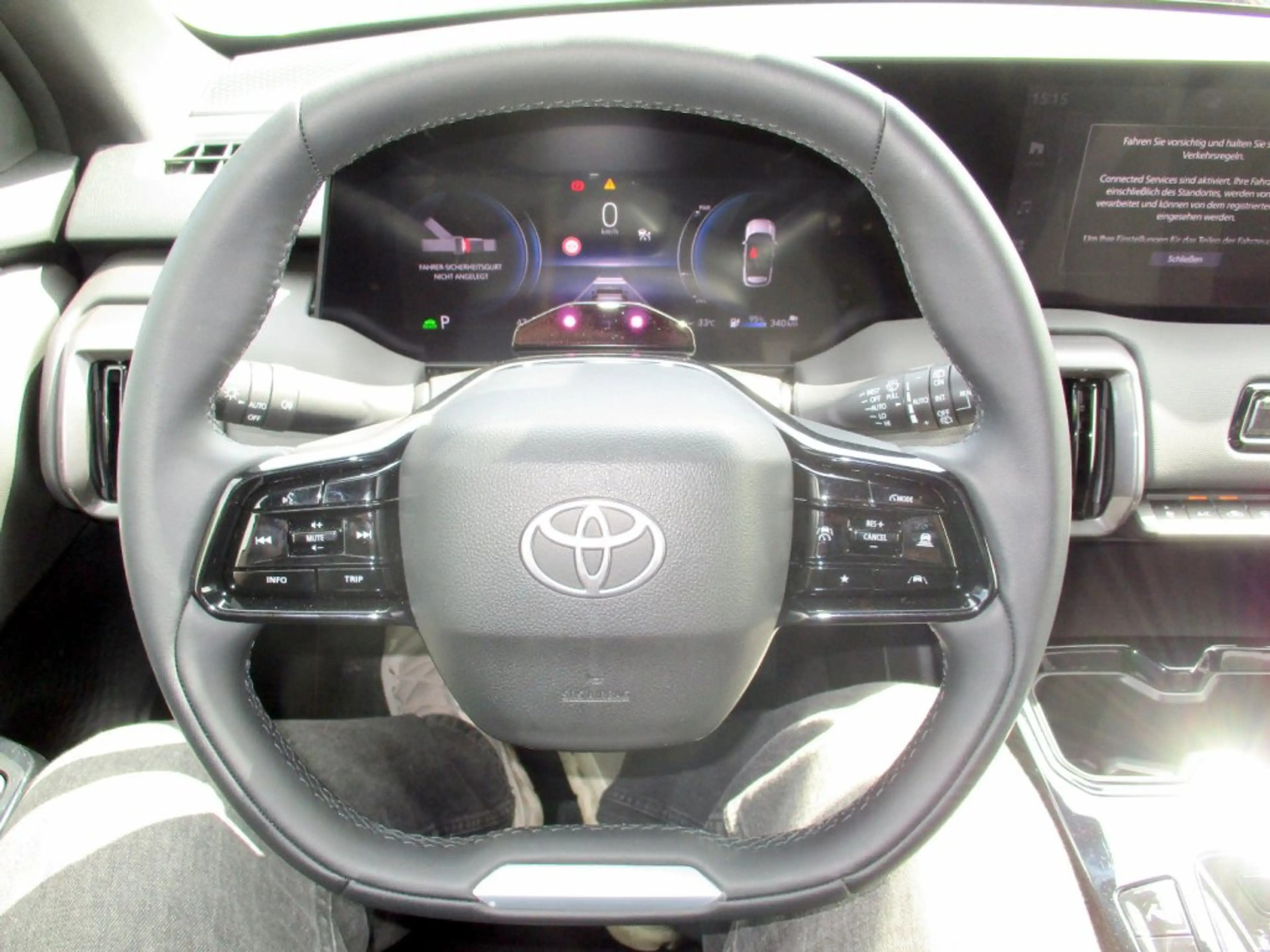 Toyota Urban Cruiser 61KW EV Teamplayer — photo 7