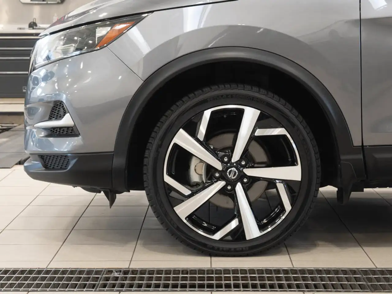 Nissan Qashqai photo Nissan Qashqai