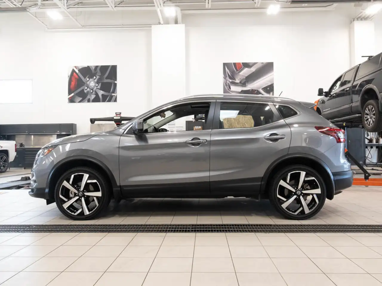 Nissan Qashqai photo Nissan Qashqai