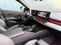 BMW 520 5-serie Touring 520i Pano / B&W / tr.hk / 21 inch Grau - thumbnail 43