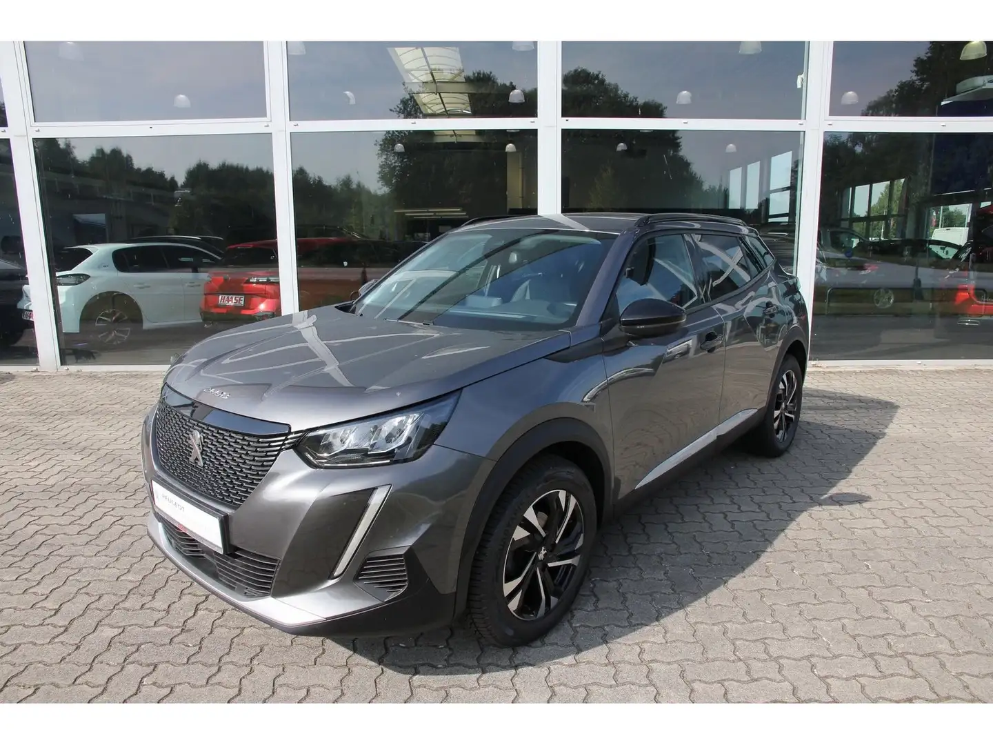 Peugeot 2008 Allure Pack HDi 110 SHZ AHK RFK LED Grau - 1
