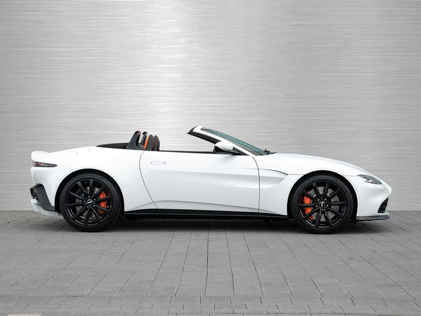Aston Martin Vantage Roadster V8 -  - Joinsteer - #1