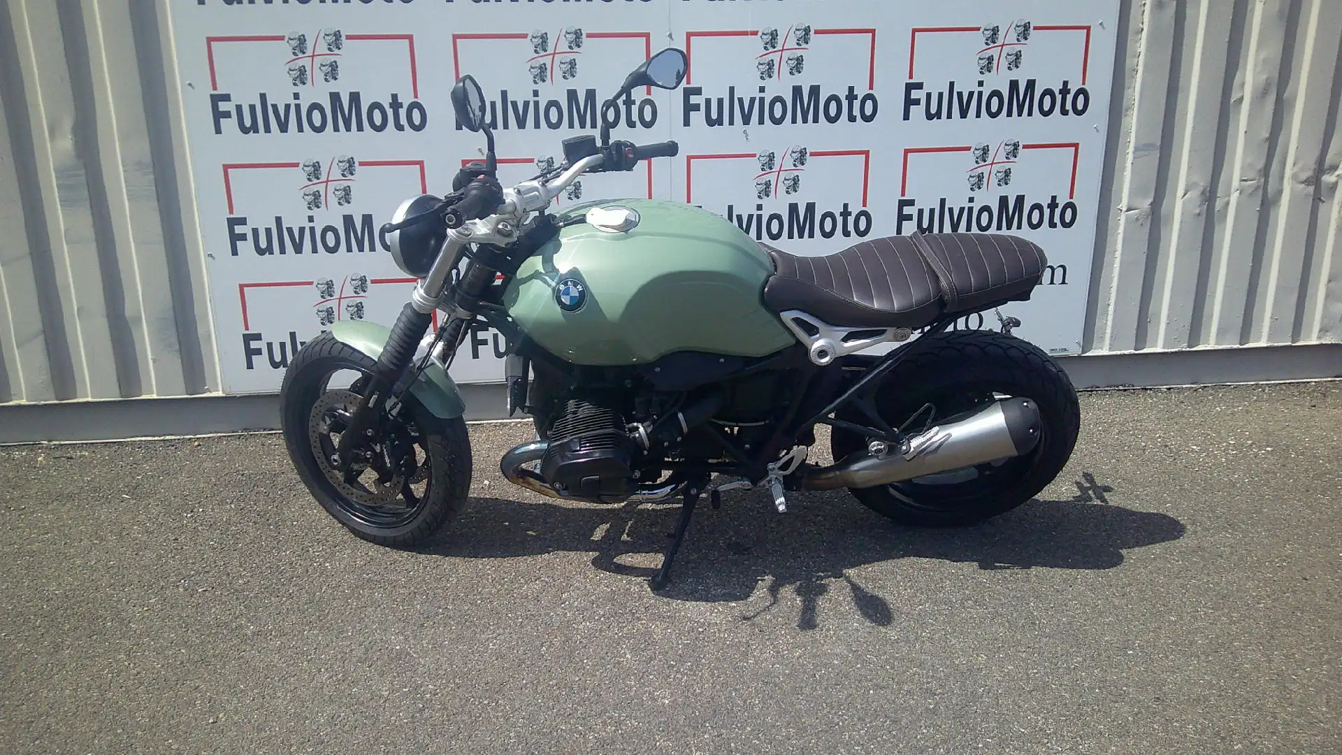 BMW R nineT Vert - 1