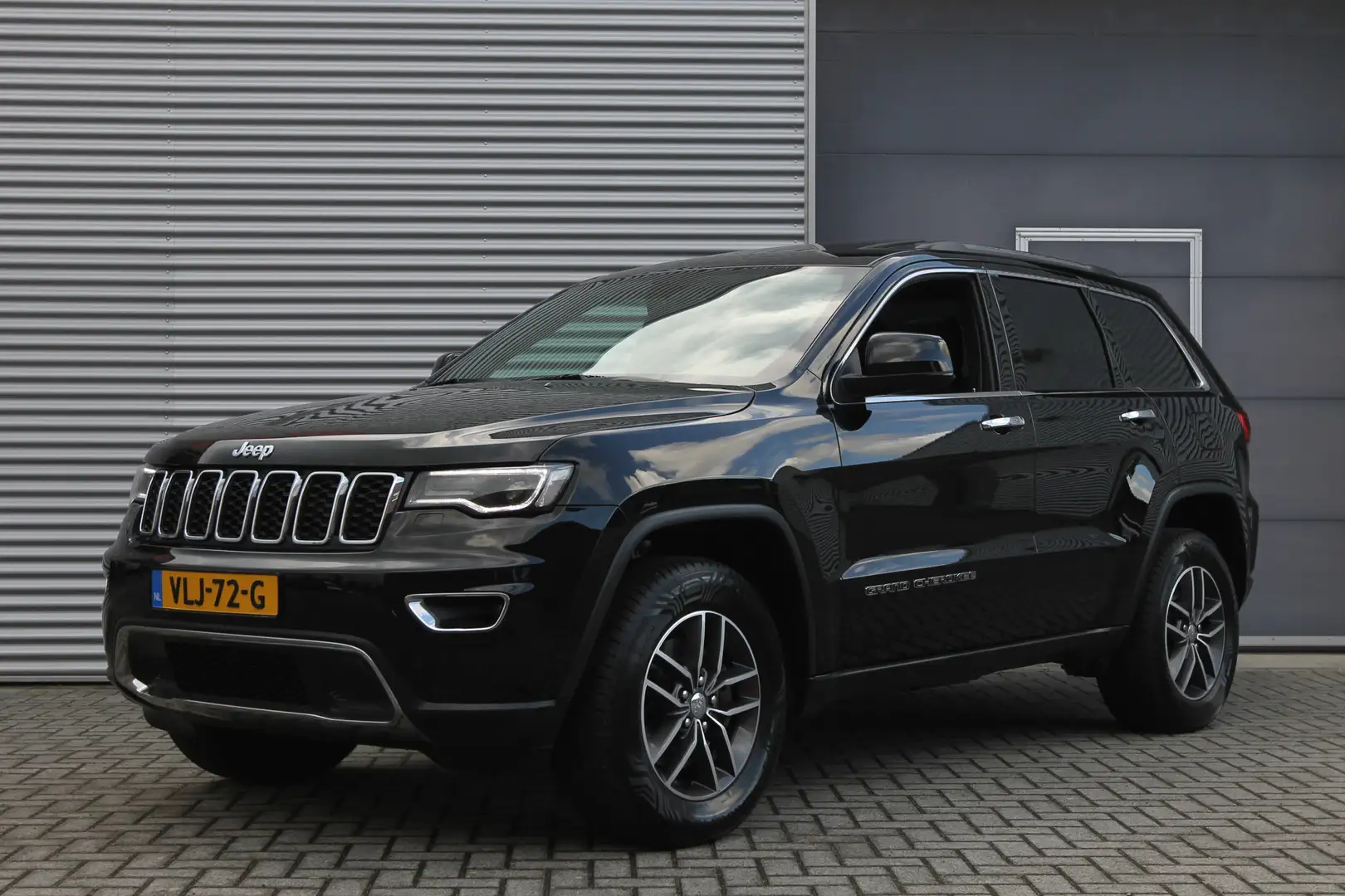 Jeep Grand Cherokee 3.0 CRD Limited I AUT. I LEDER I PANO.DAK I GRIJS Zwart - 1