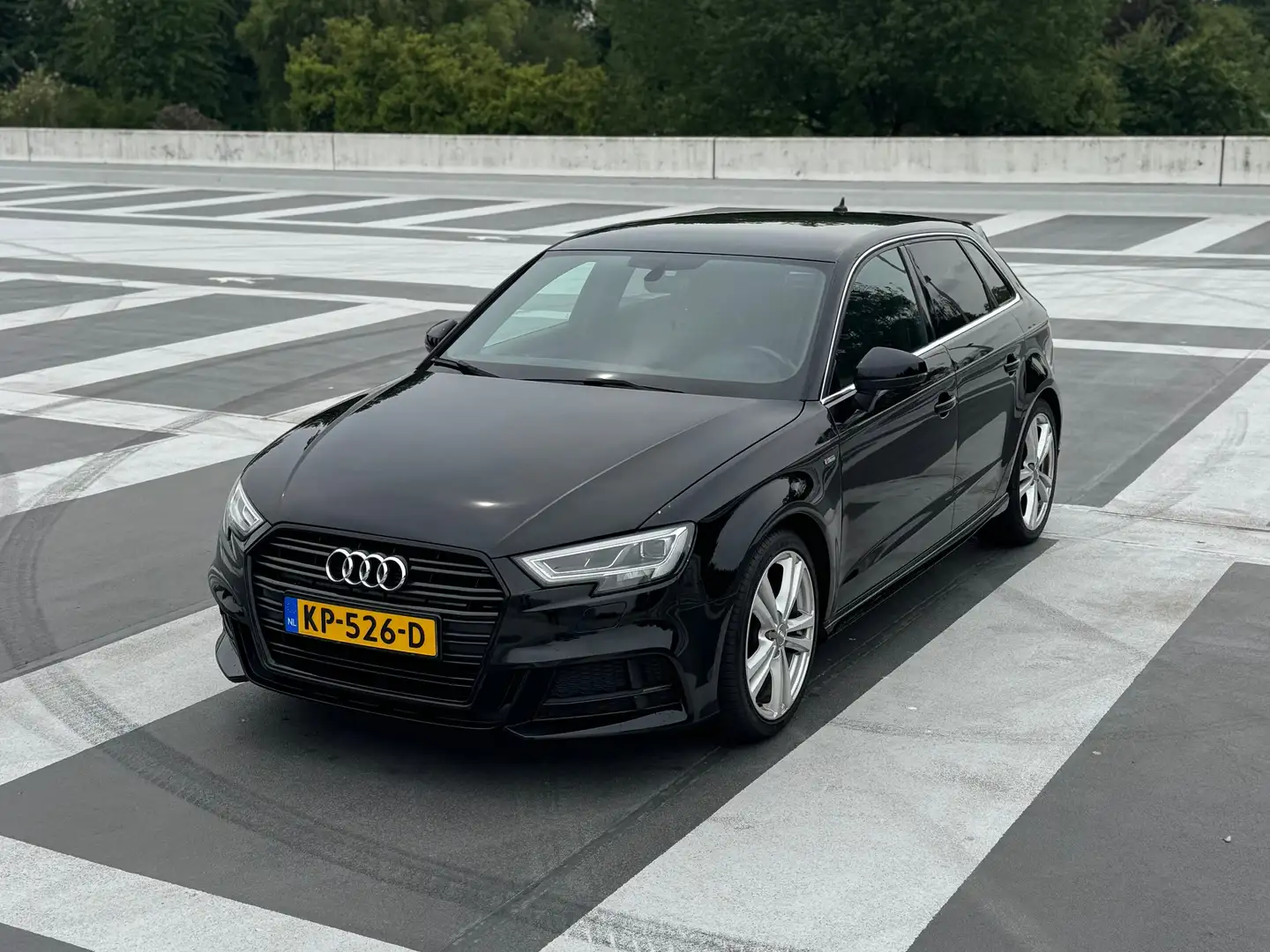 Audi A3 A3 1.0 TFSI Sp.PL.S Zwart - 1