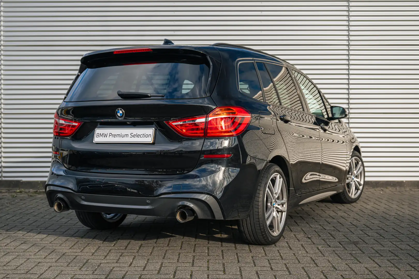 BMW 220 2 Serie Gran Tourer 220i 7p. High Executive M Spor Noir - 2