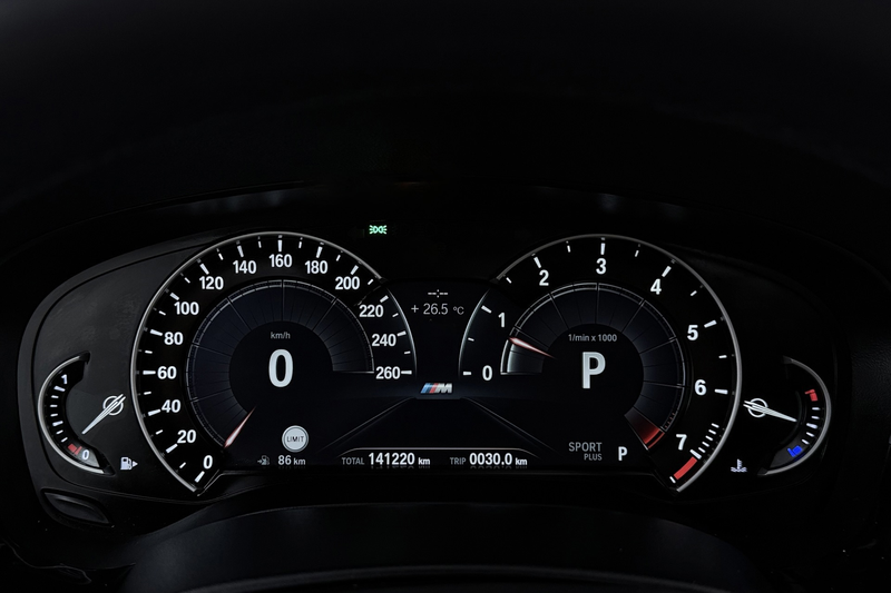 BMW 540 5-serie Touring 540i xDrive High Executive (PANORA — photo 20