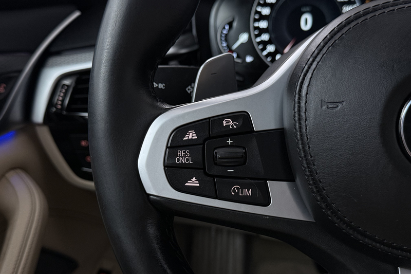 BMW 540 5-serie Touring 540i xDrive High Executive (PANORA — photo 13