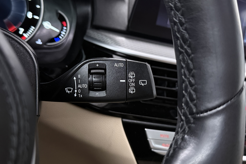 BMW 540 5-serie Touring 540i xDrive High Executive (PANORA — photo 14