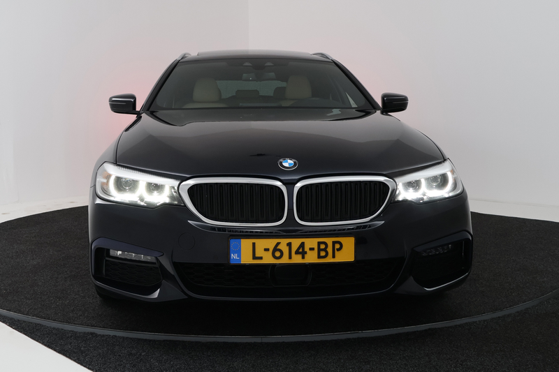 BMW 540 5-serie Touring 540i xDrive High Executive (PANORA — photo 15