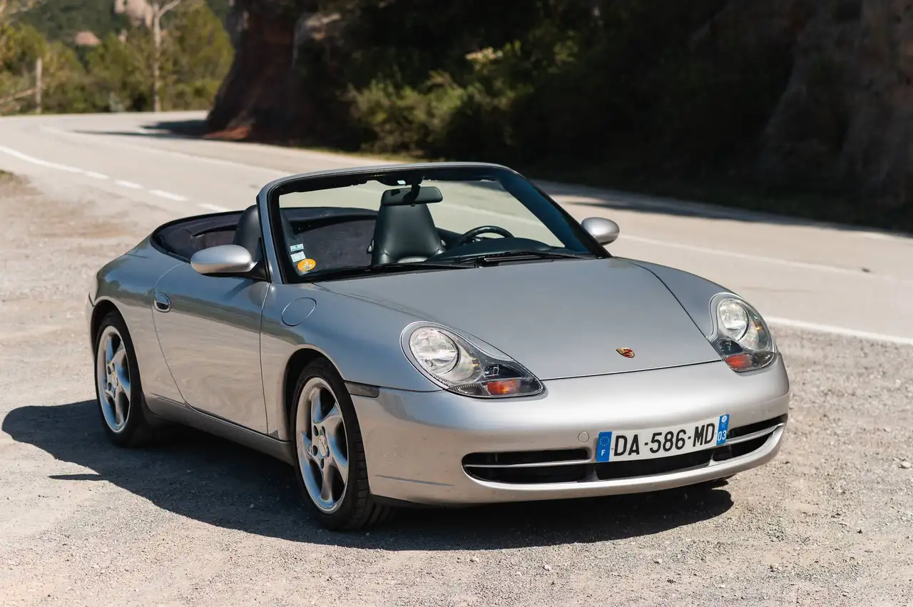 Porsche 996 Carrera 4 Cabriolet, foto 2