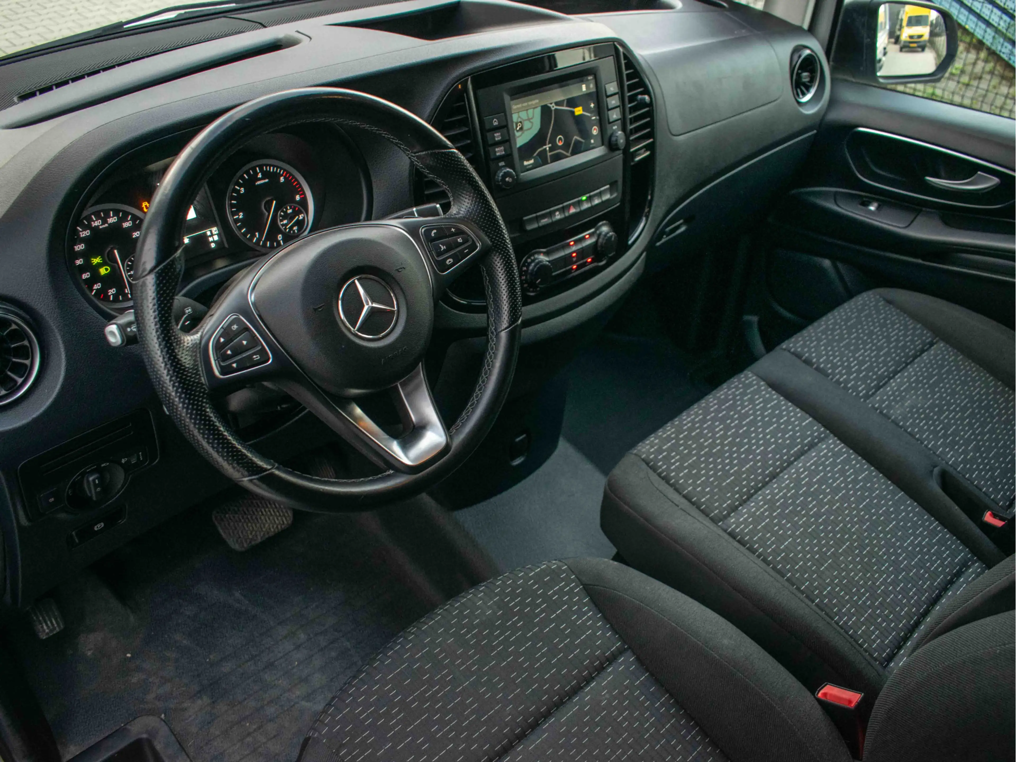 Mercedes-Benz Vito 114 CDI Lang | LED | Carplay | Trekhaak 2500kg | S — photo 2