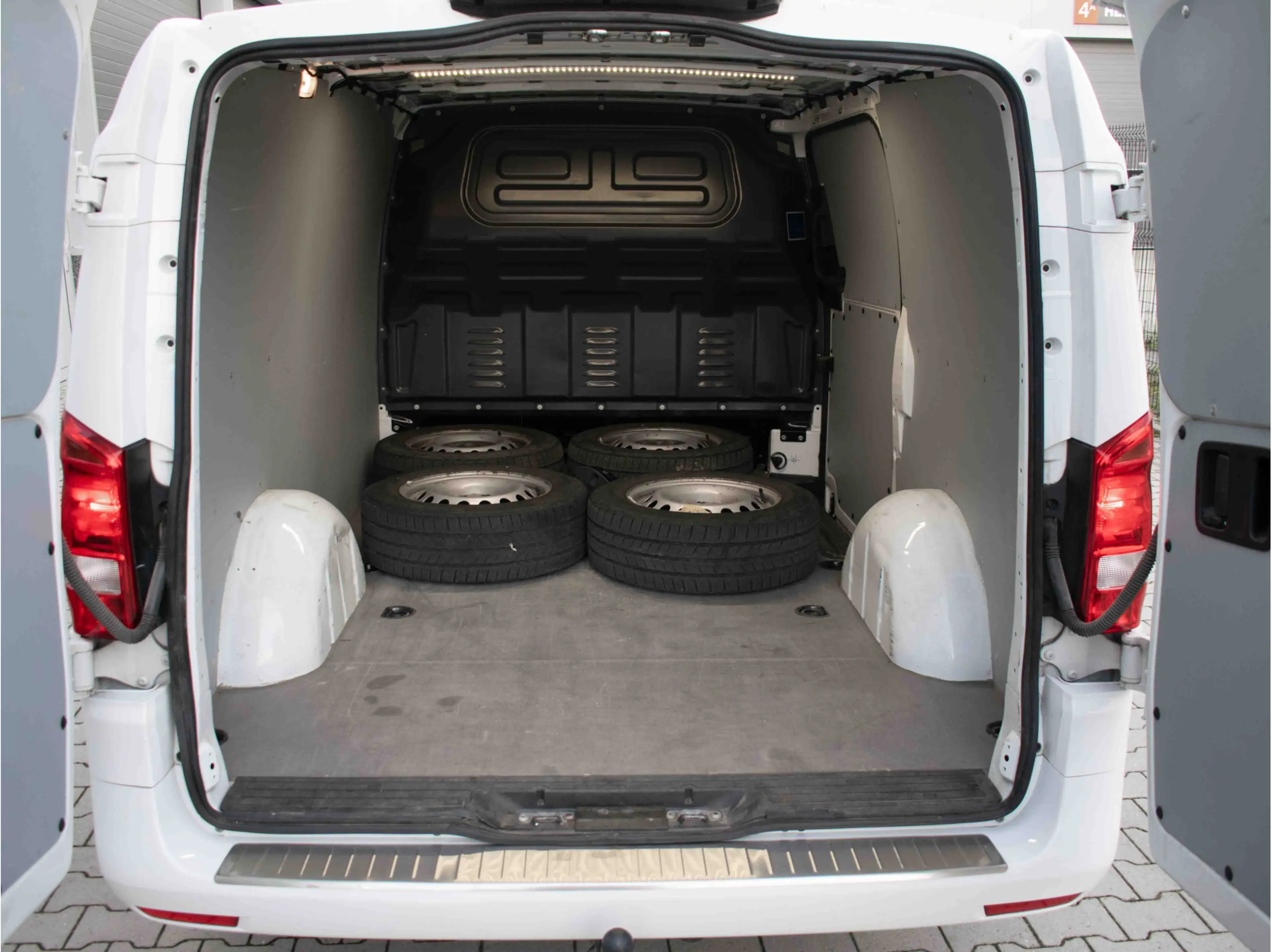 Mercedes-Benz Vito 114 CDI Lang | LED | Carplay | Trekhaak 2500kg | S — photo 7